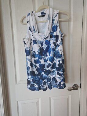 Tango Mango lined top  blue and white  XL